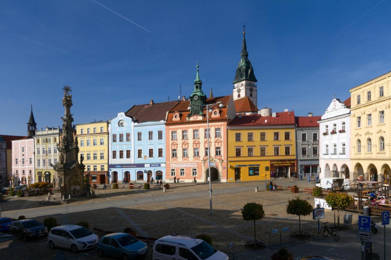 Hotel Vajgar à Jindřichův Hradec Extérieur photo